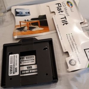 Flat/ tilt LCD TV mount